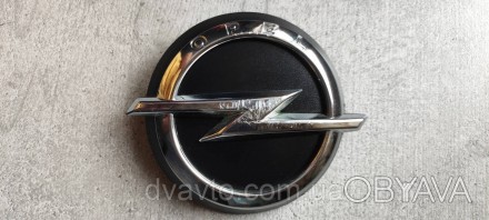 Эмблема задней правой двери Opel Combo (2001-2012) 735540878, Т804, GM735540878,. . фото 1