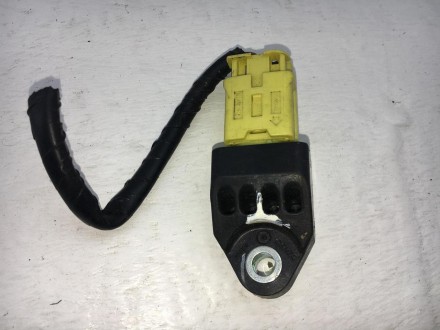 Датчик удара SUBARU FORESTER S12 2008-2012 (з фішкою) 98235SC000. Здолбунов. фото 1 Датчик удара SUBARU FORESTER S12 2008-2012 (з фішкою) 98235SC000. Здолбунов. фото 1
