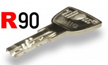 Цилиндровый механизм Iseo R90 Gera 70мм 35х35 ключ/ключ хром (Италия)
 
 Цилиндр. . фото 8