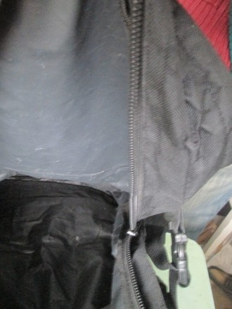 Рюкзак туристичний зі стропами (легкий) 20-25 літрів. 50х30х15 см. Не новий

Р. . фото 10