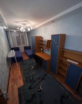 Продам 3-х кімнатну квартиру на вулиці Орловська. Квартира спланована у вітальня. Петровского просп.. фото 2