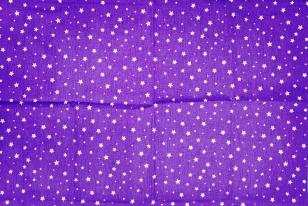 Простыня односпальная 150*220 см бязь
Яркий принт - фиолетовые звёзды.
. . фото 2