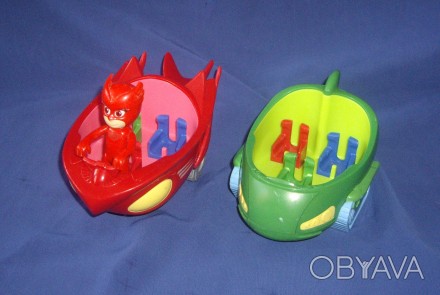 Машинки з наборів PJ Masks-з відомого мультсеріалу "Герої в масках".
. . фото 1