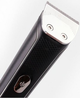 Профессиональная машинка для стрижки волос с насадками VGR V-021 USB
 
Профессио. . фото 3