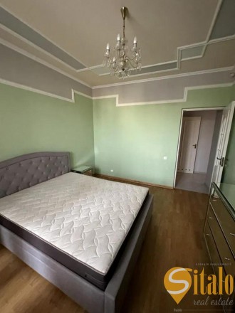 4 кімнатна простора квартира з ремонтом і меблями, розташована на 4 поверсі з 5 . Франковский. фото 12