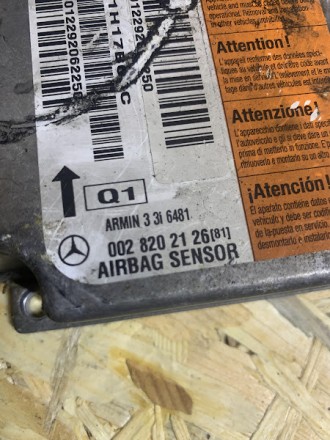 В наявності блок управління / Sensor AirBag Mercedes W210 
0028202126
Оригінал
Б. . фото 3