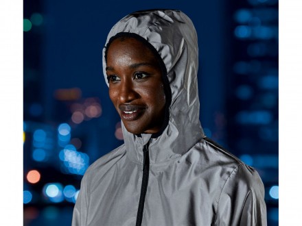Жіноча функціональна світловідбивна вітрозахисна куртка від бренду Crivit. Вітер. . фото 4