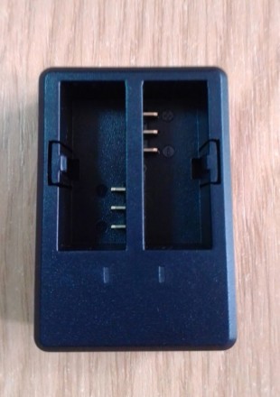 USB зарядное устройство для экшн-камер SJCAM SJ4000 на два аккумулятора.Дополнит. . фото 5