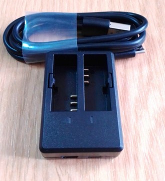 USB зарядное устройство для экшн-камер SJCAM SJ4000 на два аккумулятора.Дополнит. . фото 2