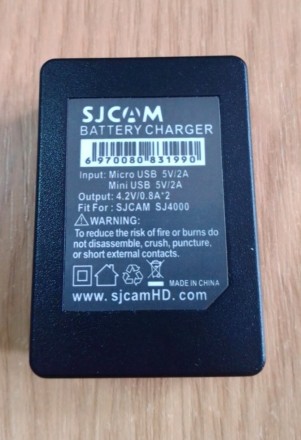 USB зарядное устройство для экшн-камер SJCAM SJ4000 на два аккумулятора.Дополнит. . фото 4