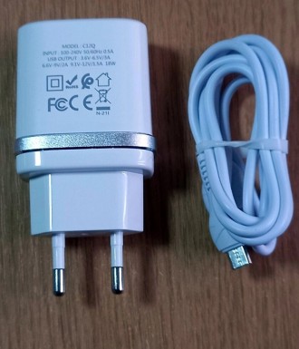 Cетевое зарядное устройство HOCO C12Q, быстрая зарядка QC3.0, 1хUSB 3A, 18 Вт.Пр. . фото 4