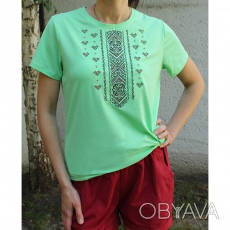Легка літня жіноча футболка вишиванка насиченого салатового кольору з традиційни. . фото 1