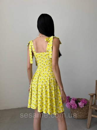 Це плаття — ідеальне поєднання стилю й комфорту. Зав'язки на плечах створюють гр. . фото 3