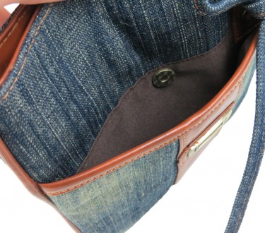 Джинсовая сумка на плечо Fashion jeans bag темно-синяя Jeans8079 navy
Описание:
. . фото 8
