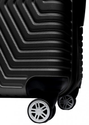 Средний пластиковый чемодан на колесах 70L GD Polo черный 60k001 medium black
Оп. . фото 5
