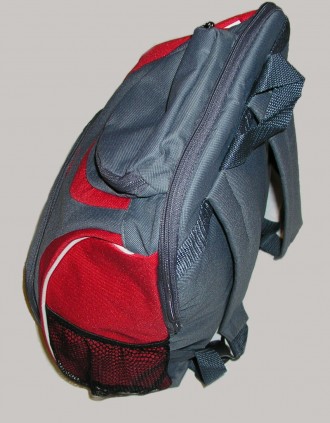 Рюкзак  HP Gaming Backpack

Цвет: Красно - Серый

Материал: Полиэстер

Раз. . фото 5
