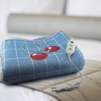 Электропростынь с сумкой electric blanket 150*170 Вишня на синем фоне с клеткой. Одеса. фото 1 Электропростынь с сумкой electric blanket 150*170 Вишня на синем фоне с клеткой. Одеса. фото 1