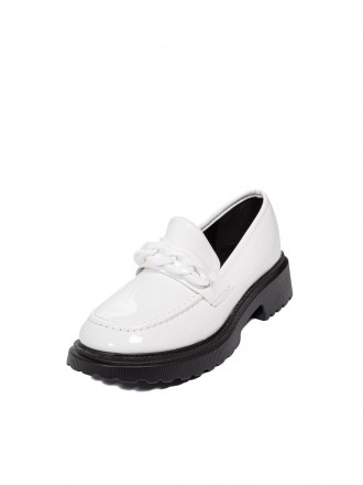 Стильні жіночі туфлі лофери білого кольору.Верх з якісної екошкіри забезпечує до. . фото 5