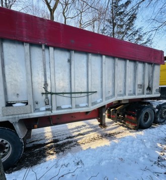 Напівпричіп самоскид Fruehauf DJD TA3 зерновоз 50м3 Свіжий
Рік випуску 1994
Fr. . фото 10