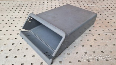 Речовий ящик, коробка, бардачок подвійного пасажирського сидіння 1996-2006 A9018. . фото 1