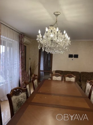 дом, 403 кв. м
