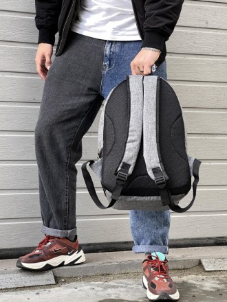 
 Легкий, недорогой и функциональный рюкзак.
- Имеется одно просторное отделение. . фото 10
