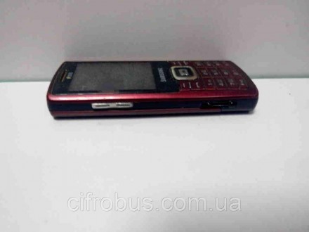Телефон, поддержка двух SIM-карт, экран 2.2", разрешение 220x176, камера 1.30 МП. . фото 3