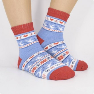Консервовані Різдвяні Шкарпетки – незвичайне привітання з Різдвом.
 На Новий Рік. . фото 6