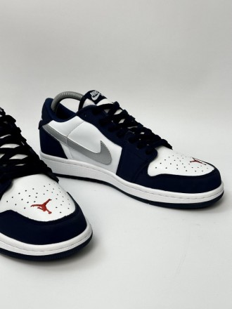 
 
 Nike SB Air Jordan 1 low, navy
41 (26 см)	
42 (26.5 см)	
43 (27.5 см)	
44 (2. . фото 8