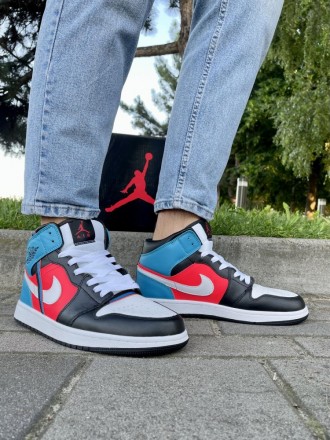 
 
 Кроссовки Nike Air Jordan 1 (красно-синие)
41 (26 см)	
42 (26.5 см)	
43 (27.. . фото 7