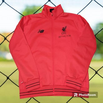 Футбольная кофта-куртка New Balance FC Liverpool, размер-L, длина-70см, под мышк. . фото 2