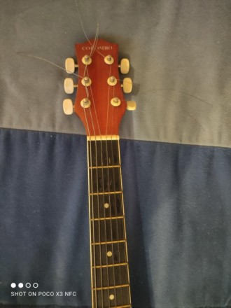 Акустическая гитара COLOMBO. . фото 4