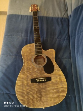 Акустическая гитара COLOMBO. . фото 5