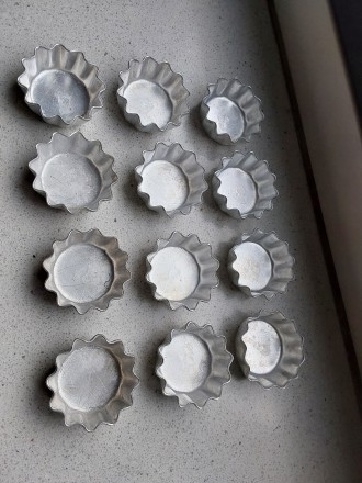 Винтажный комплект форм для выпечки Минск тарталетка 12 штук клеймо завода изгот. . фото 3