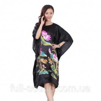 Элегантное атласное платье кимоно с разрезиками по бокам, уютное и роскошное для. . фото 8