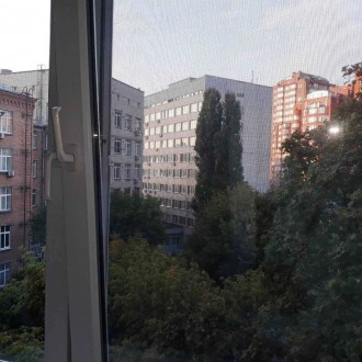 Продам двокімнатну квартиру в районі центрального ЖД вокзала, пр-т Перемоги (Бер. . фото 2