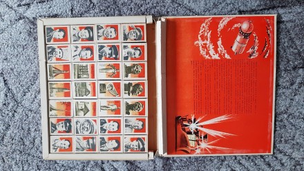 Сувенирный набор спичек "20 лет космического полета человека". . фото 3