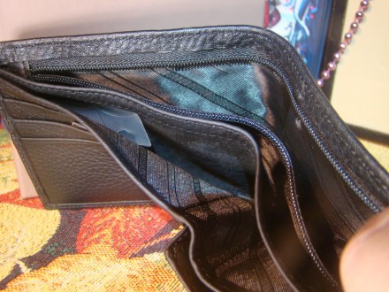 Фірмовий чоловічий гаманець з м'якої натуральної шкіри, перегородки для куп. . фото 11