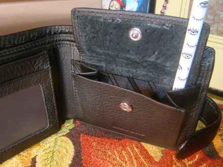 Фірмовий чоловічий гаманець з м'якої натуральної шкіри, перегородки для куп. . фото 6