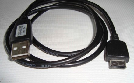 Кабель USB Samsung DSU-11 \ D880

Дата кабель DSU-11предназначен для синхрониз. . фото 9
