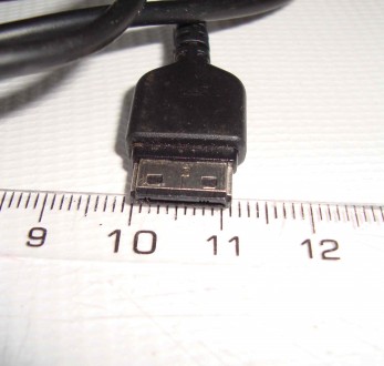 Кабель USB Samsung DSU-11 \ D880

Дата кабель DSU-11предназначен для синхрониз. . фото 4