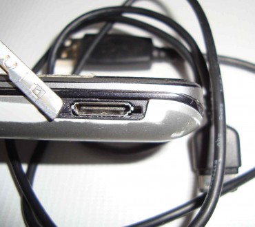 Кабель USB Samsung DSU-11 \ D880

Дата кабель DSU-11предназначен для синхрониз. . фото 7