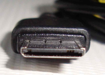Кабель USB Samsung PKT-168 DSU-8 D800 
SAMSUNG DATA LINK USB Cable PCB220BBE\ P. . фото 6