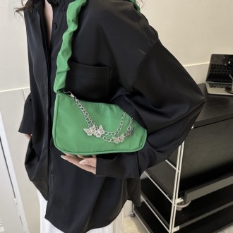 
Женская классическая сумочка на короткой ручке
Сумочка на одно отделение + фурн. . фото 3