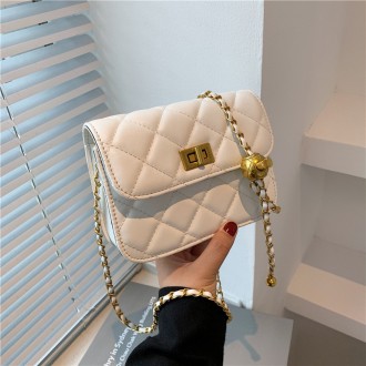 
Женская сумочка на одно отделение, фурнитура золотого цвета
Параметры - высота . . фото 3