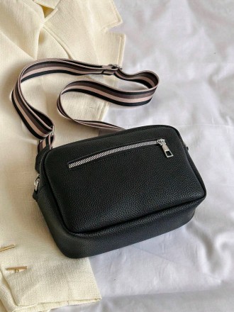 
Женская сумочка на одно отделение + наружные два кармана, фурнитура серебряного. . фото 3