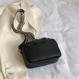 
Женская сумочка на одно отделение + наружные два кармана, фурнитура серебряного. . фото 1