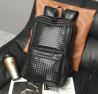 Мужской городской рюкзак качественный ранец плетеный черный
Характеристики:
Мате. . фото 3
