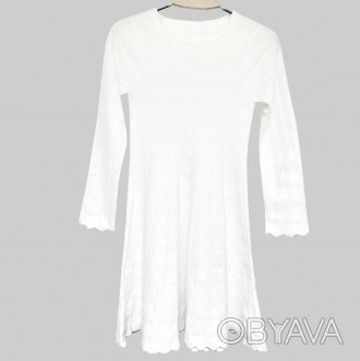 Платье белого цвета – символ свежести и новых начинаний, что делает его идеальны. . фото 1