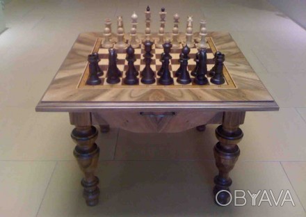 Шахматы изготовлены из дерева, из камня - малахит. Эксклюзивная ручная работа.. . фото 1